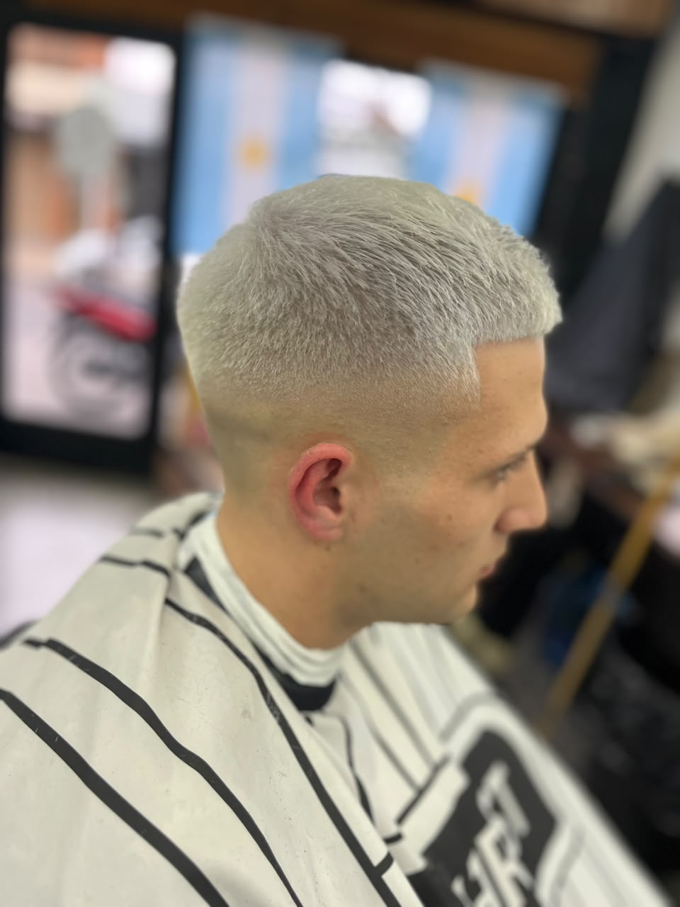 Corte con platinado al blanco